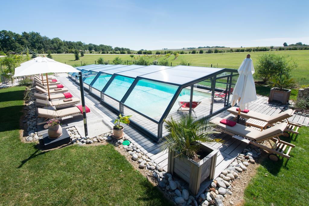 Chambres D'Hotes Domaine De Nazere Avezan Bagian luar foto