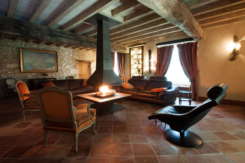 Chambres D'Hotes Domaine De Nazere Avezan Bagian luar foto